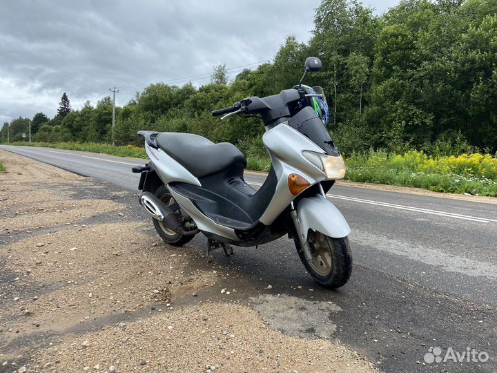 Скутер/мопед Suzuki avenis 150