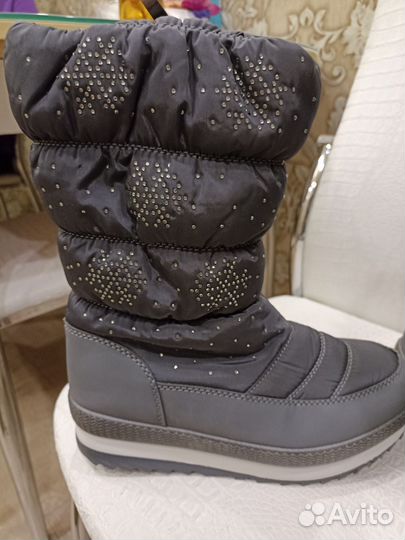 Дутики женские зимние