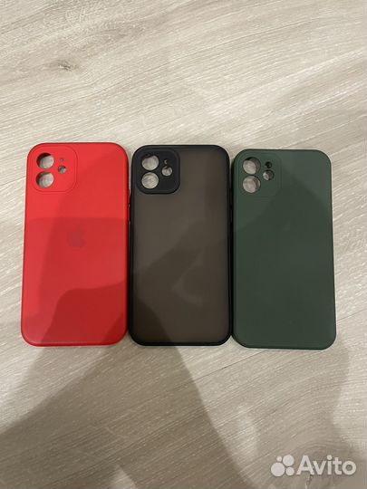 Чехлы на iPhone 12