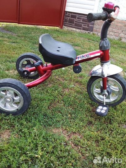 Детский велосипед бу трех колесный