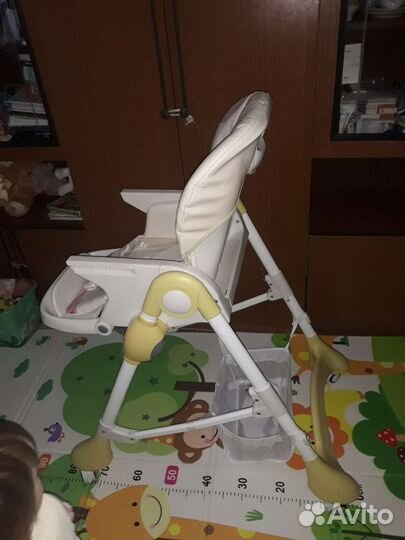 Стульчик для кормления