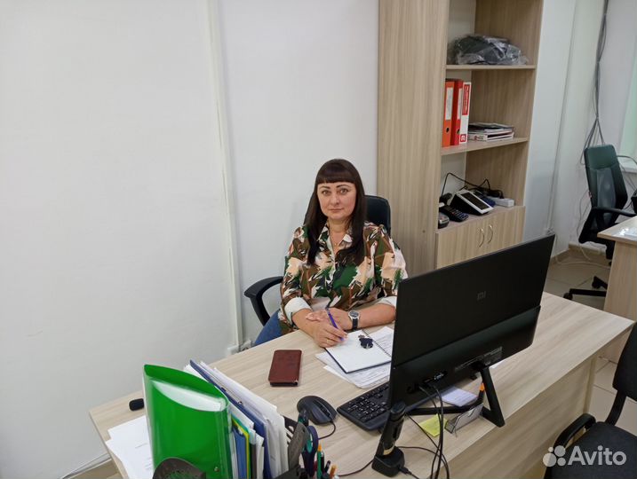 Риэлтор, специалист по недвижимости