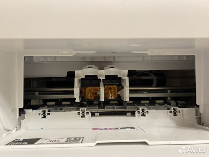 Цветной принтер HP DeskJet 2320