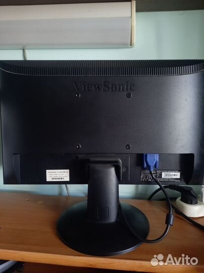 Монитор Viewsonic va1913w