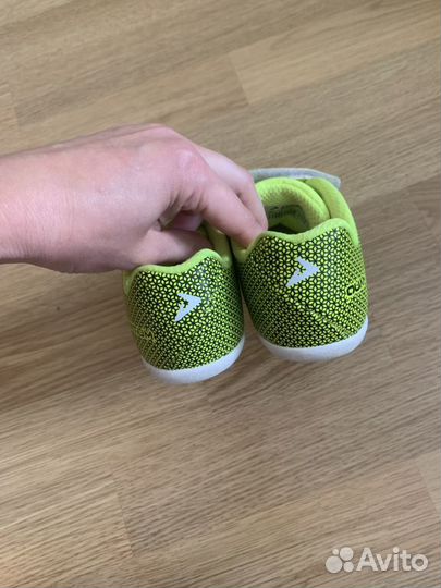 Бутсы кроссовки 28 размер