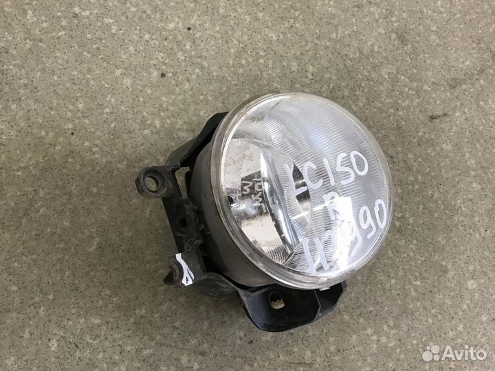 Фара противотуманная левая Toyota Land Cruiser (15