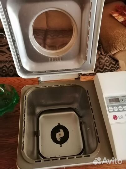 Хлебопечка LG 151je