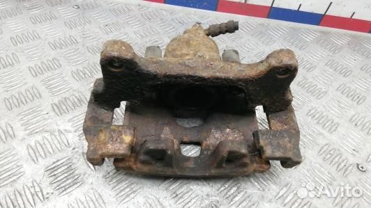 Суппорт тормозной передний правый volkswagen tigua