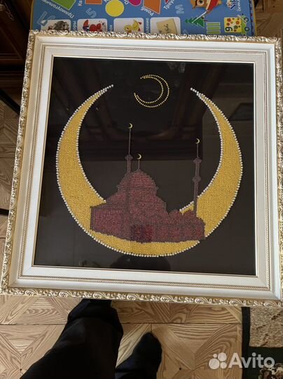 Картины из бискра и вышивка