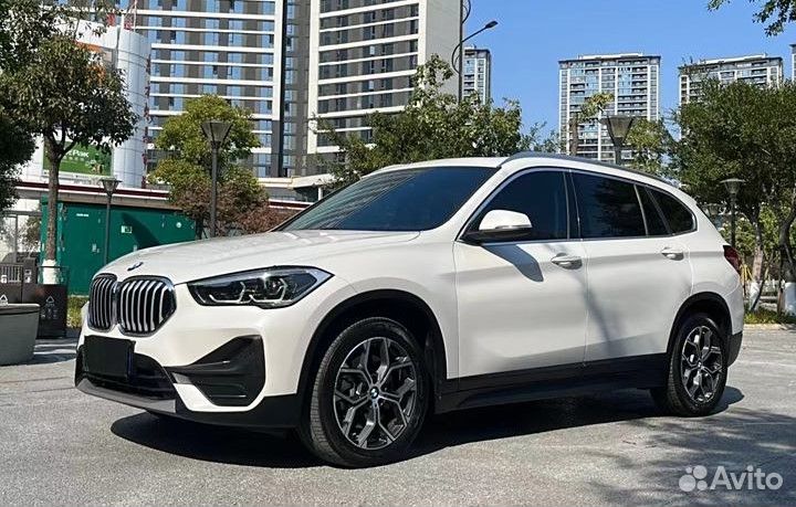 BMW X1 2.0 AT, 2021, 30 000 км