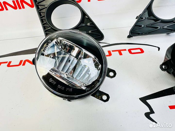 Противотуманные фары Lexus IS 250 350 GS 250 J7627