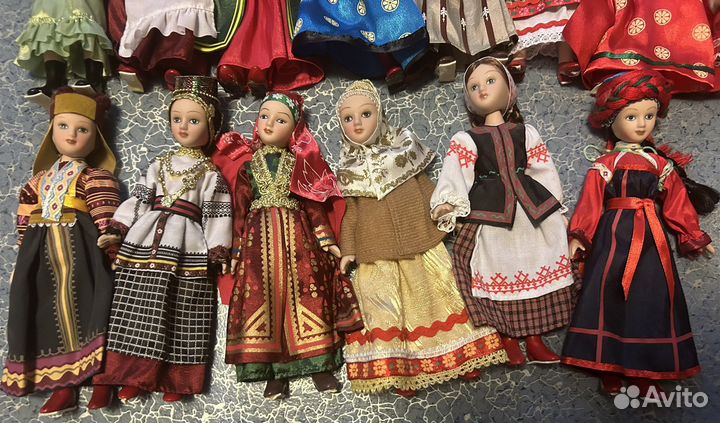 Куклы в народных костюмах деагостини