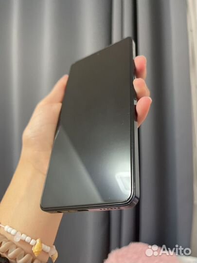 TECNO Camon 20 Pro, 8/256 ГБ