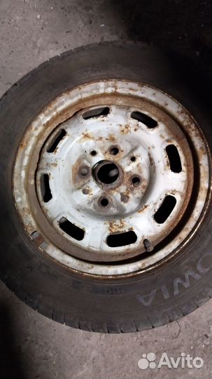 Штампованный диск Москвич 2141