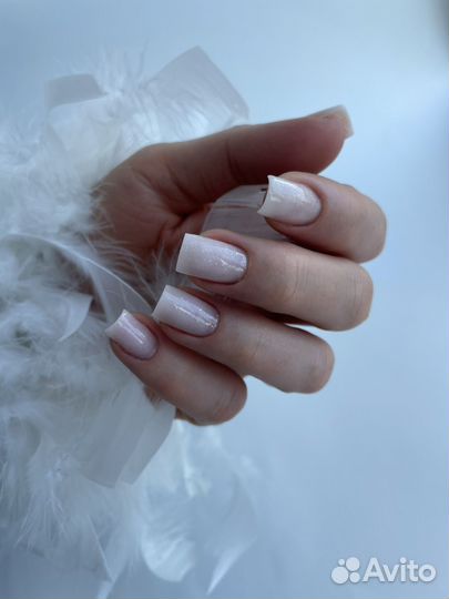 Модель на маникюр бесплатно