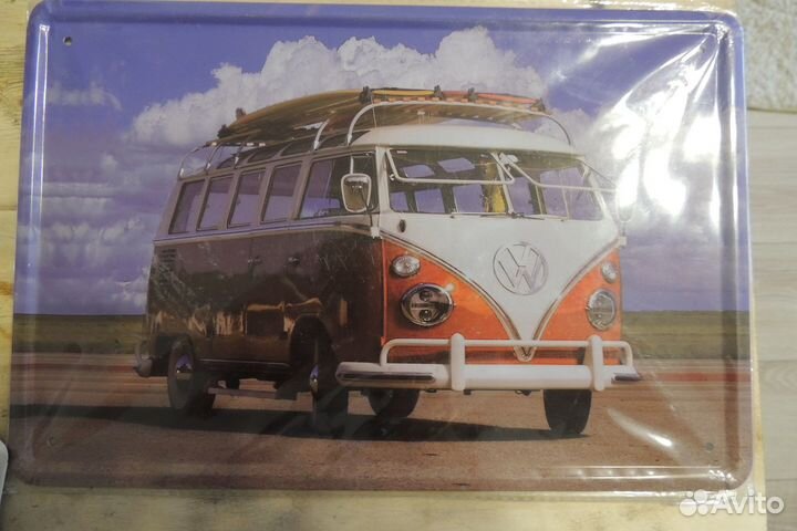 Металлические постеры