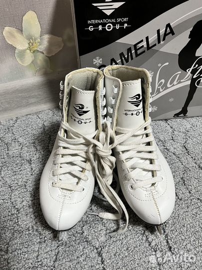 Коньки фигурные