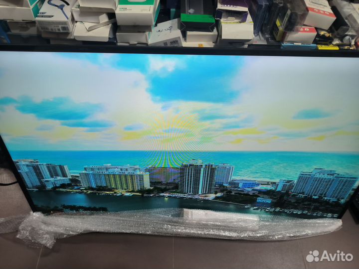 Профессиональная панель Samsung DM65E