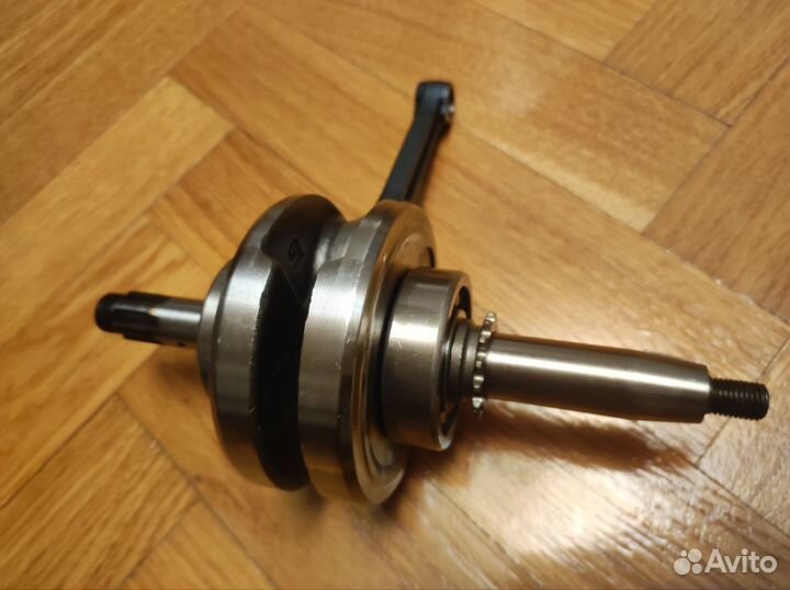 Коленвал 110 кубов на мопед Альфа (шатун 130мм)