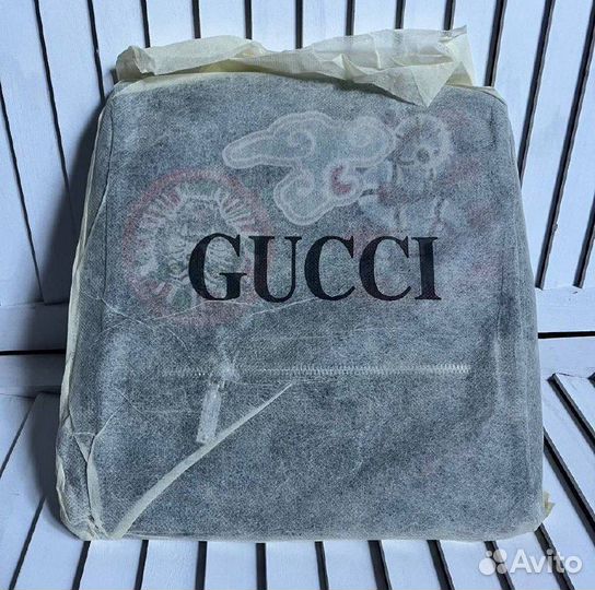 Сумка Gucci с пыльником