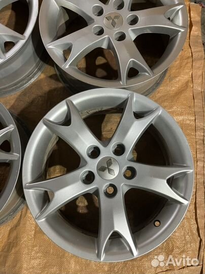 Литые диски мицубиси р16