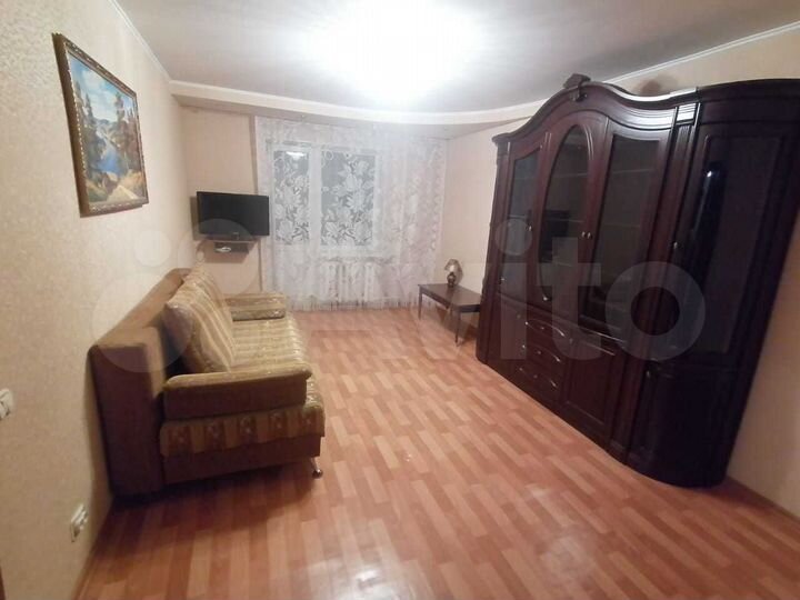 1-к. квартира, 37 м², 4/10 эт.