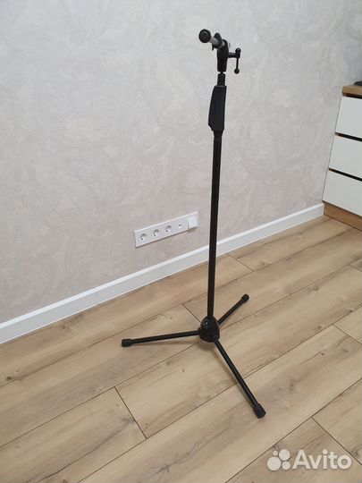 Стойка для микрофона журавль