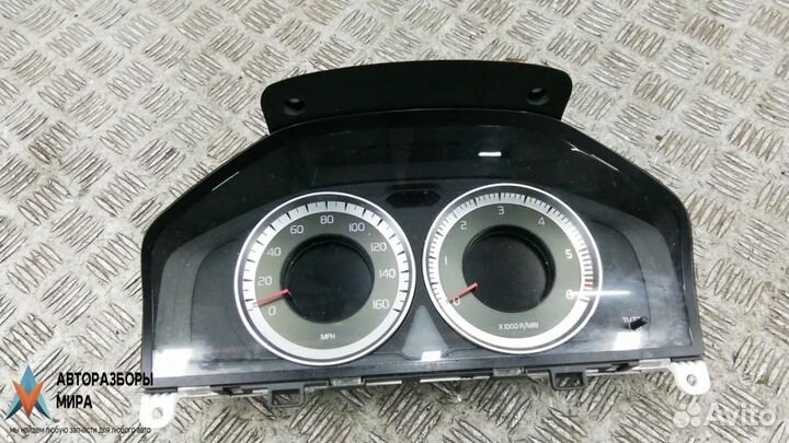 Щиток приборов (приборная панель) Volvo V60 2012