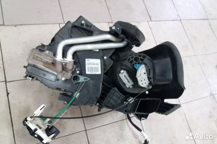 Отопитель печка Renault Logan 1