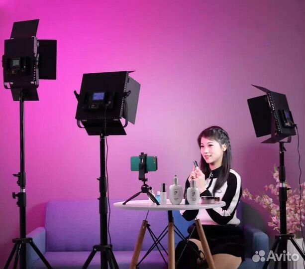 Яркий видеосвет LED Pixel K80 RGB, ярче Neewer 660