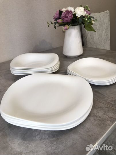 Столовый сервиз на 6 персон 18 предметов как новый