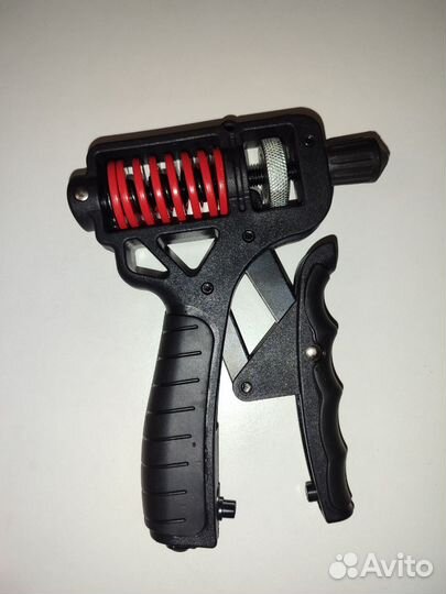 Эспандер кистевой регулируемый