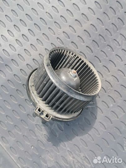 Моторчик печки ssang Yong rexton