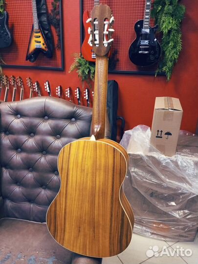Классическая гитара sevillia