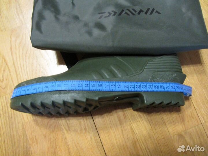 Болотные сапоги daiwa