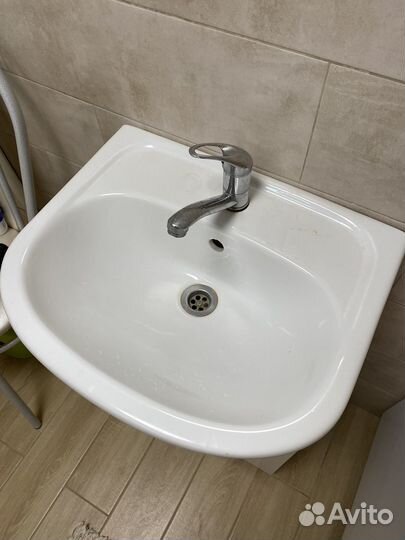 Тумба с раковиной для ванной бу