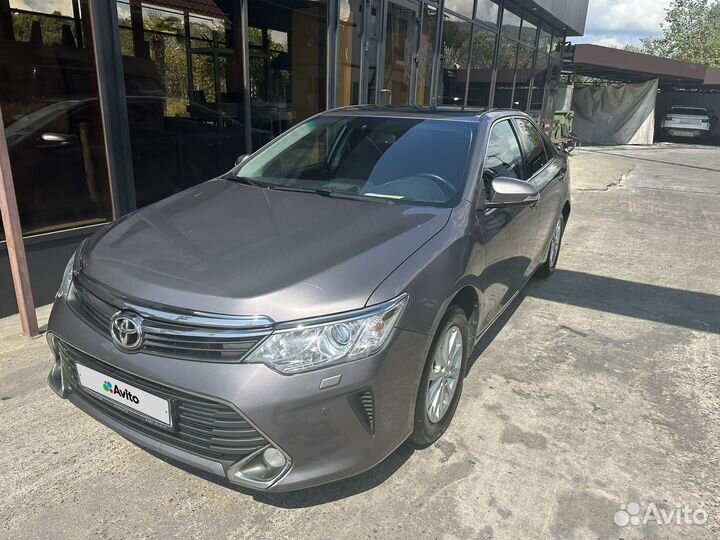 Toyota Camry, 2014