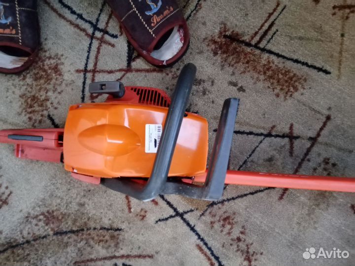 Бензопила хускварна 142