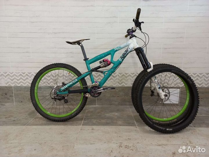 Commencal furious