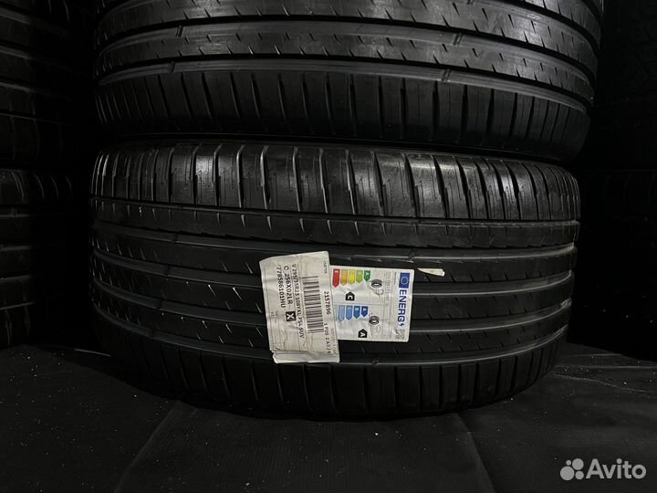 Michelin Pilot Sport 4 SUV 335/30 R23 и 295/35 R23 112Y