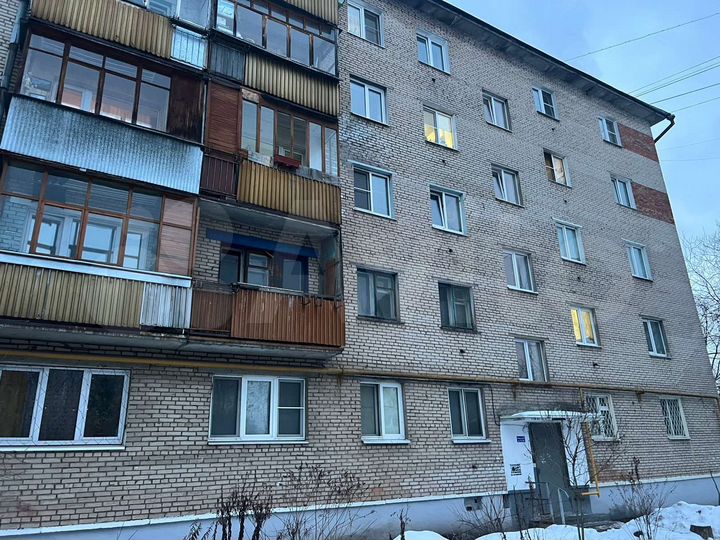 3-к. квартира, 59 м², 2/5 эт.