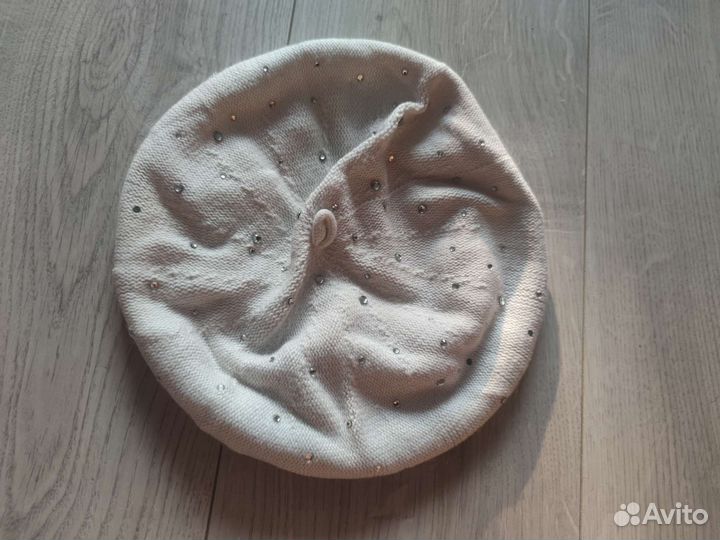 Шапки разные