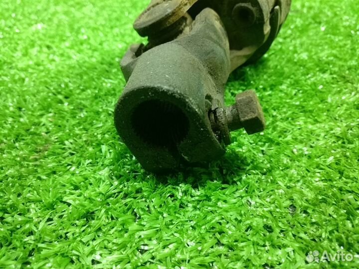 Кардан рулевой колонки Tribeca (05-14) б/у