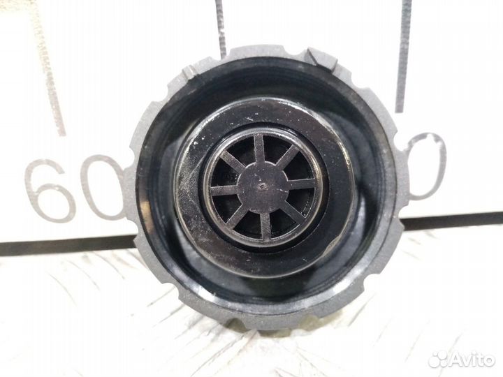 Б/У Крышка расширительного бачка MB#012