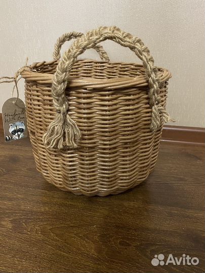 Корзина плетеная