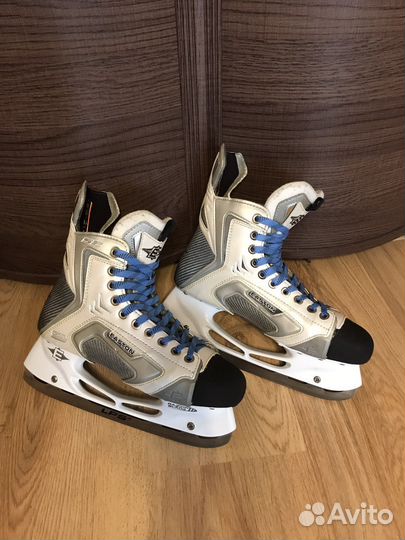 Коньки хоккейные Easton