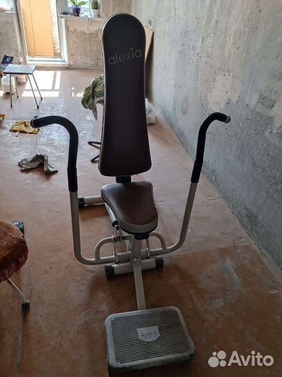 Стойка и скамья для жима