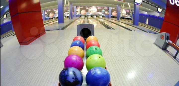 Торговое помещение, 3273 м²