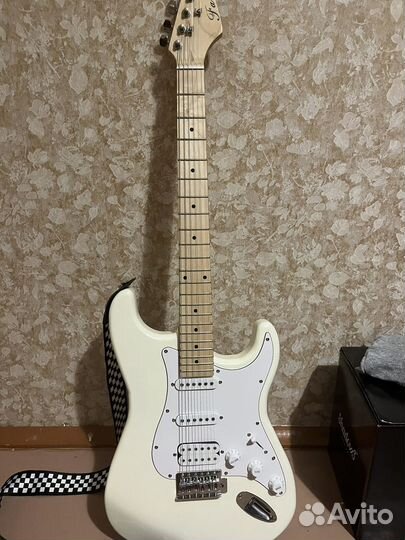 Электро гитара с комбиком