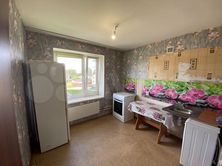 3-к. квартира, 68 м², 3/3 эт.